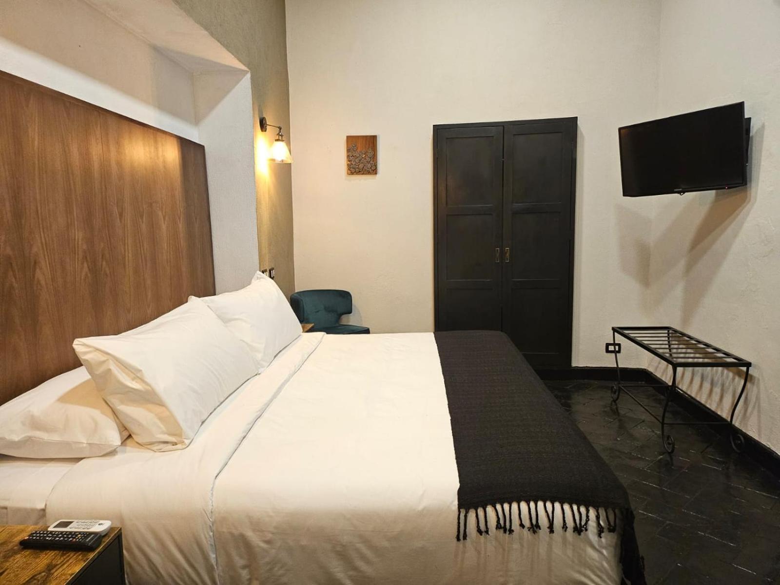 Hotel Maria Bonita Альенде Экстерьер фото