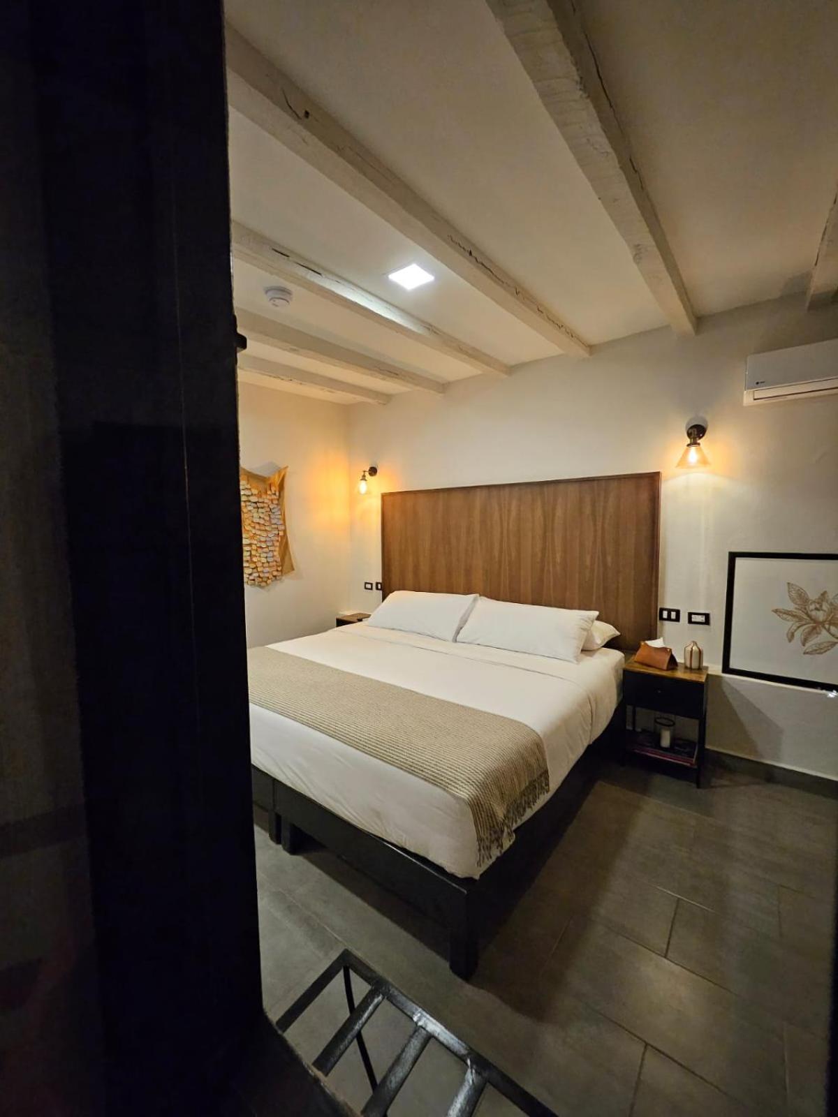 Hotel Maria Bonita Альенде Экстерьер фото